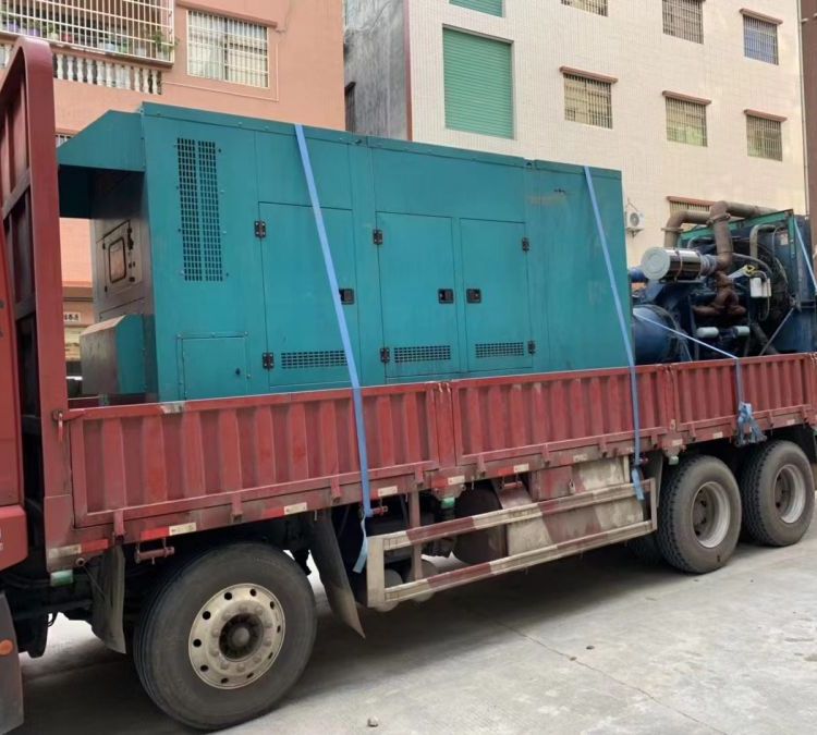 个旧如何在不同负载率下确保 400KW 柴油发电机组的正常运行？